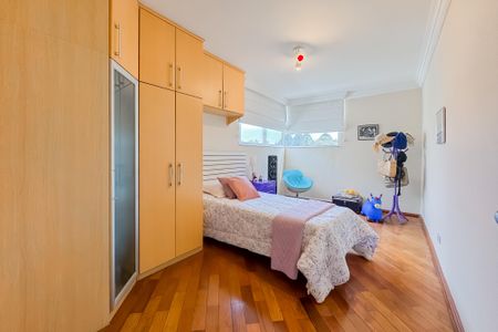 Apartamento para alugar com 200m², 3 quartos e 1 vaga Apartamento para alugar com 200m², 3 quartos e 1 vagaSuíte 2