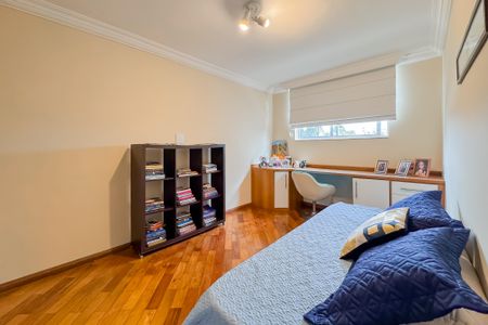 Apartamento para alugar com 200m², 3 quartos e 1 vaga Apartamento para alugar com 200m², 3 quartos e 1 vagaQuarto 1