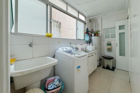 Apartamento para alugar com 200m², 3 quartos e 1 vaga Apartamento para alugar com 200m², 3 quartos e 1 vagaÁrea de Serviço