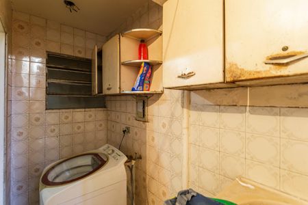 Casa à venda com 500m², 3 quartos e 2 vagas Casa à venda com 500m², 3 quartos e 2 vagasÁrea de Serviço