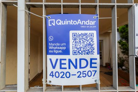 Casa à venda com 500m², 3 quartos e 2 vagas Casa à venda com 500m², 3 quartos e 2 vagasPlaca