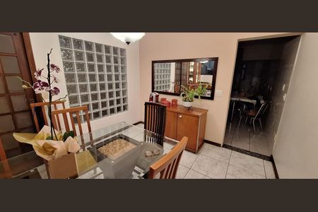 Casa à venda com 282m², 4 quartos e 3 vagasSala de Jantar