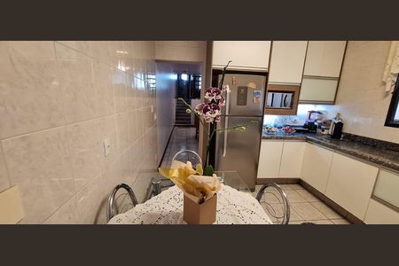 Cozinha de casa à venda com 4 quartos, 282m² em Parque das Nações, Santo André