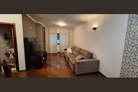 Sala de casa à venda com 4 quartos, 282m² em Parque das Nações, Santo André