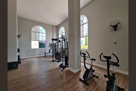 Apartamento à venda com 242m², 3 quartos e 4 vagasÁrea comum - Academia