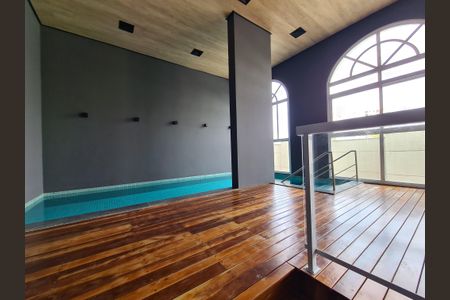 Apartamento à venda com 242m², 3 quartos e 4 vagasPiscina Coberta