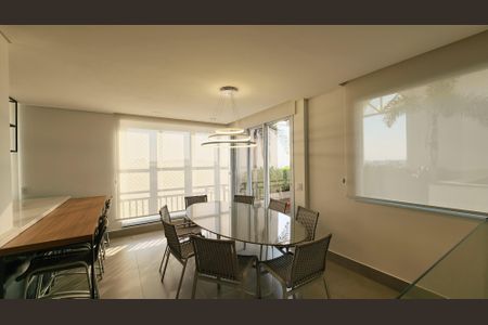 Apartamento à venda com 242m², 3 quartos e 4 vagasCobertura