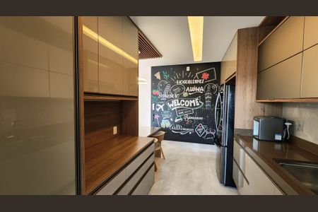 Apartamento à venda com 242m², 3 quartos e 4 vagasSala/Cozinha