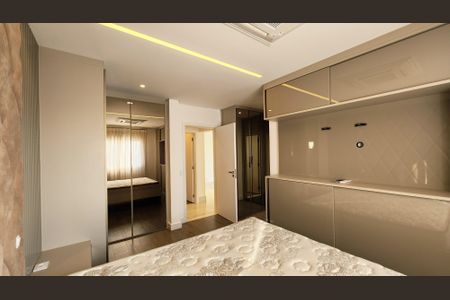 Apartamento à venda com 242m², 3 quartos e 4 vagasQuarto Suíte