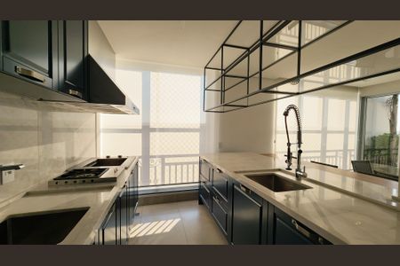 Apartamento à venda com 242m², 3 quartos e 4 vagasCobertura