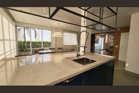 Apartamento à venda com 242m², 3 quartos e 4 vagasCobertura