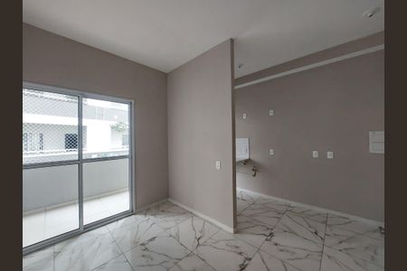 Sala de apartamento para alugar com 2 quartos, 42m² em Socorro, São Paulo