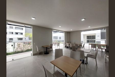 Apartamento para alugar com 42m², 2 quartos e 1 vagaÁrea comum - Salão de Festas