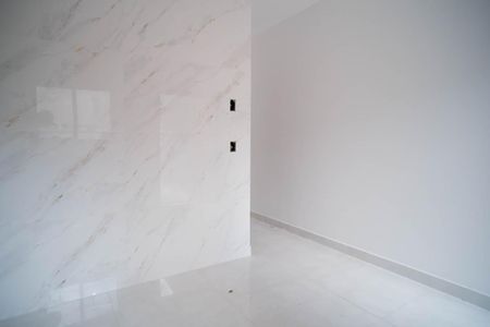 Casa à venda com 79m², 2 quartos e 2 vagasCozinha