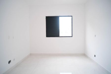 Casa à venda com 79m², 2 quartos e 2 vagasSuíte 2