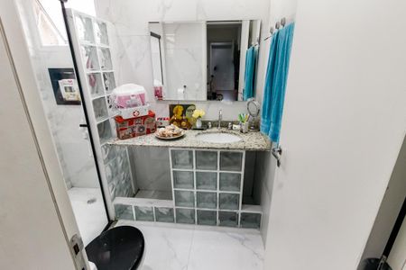 Apartamento à venda com 134m², 3 quartos e 2 vagasBanheiro da Suíte 1
