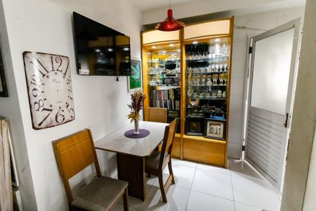 Apartamento à venda com 134m², 3 quartos e 2 vagasDetalhe da cozinha