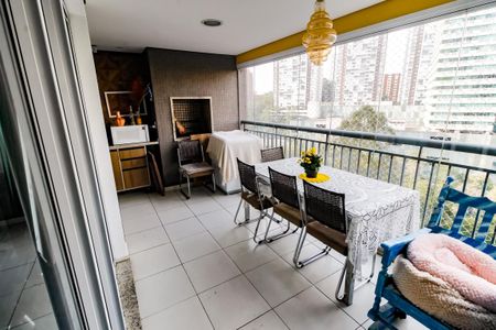 Apartamento à venda com 134m², 3 quartos e 2 vagasVaranda gourmet