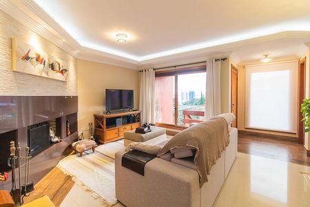 Casa de condomínio à venda com 382m², 3 quartos e 2 vagasSala