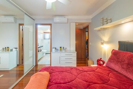 Casa de condomínio à venda com 382m², 3 quartos e 2 vagasQuarto 3 - Suíte