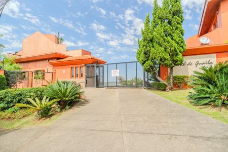 Casa de condomínio à venda com 382m², 3 quartos e 2 vagasFachada