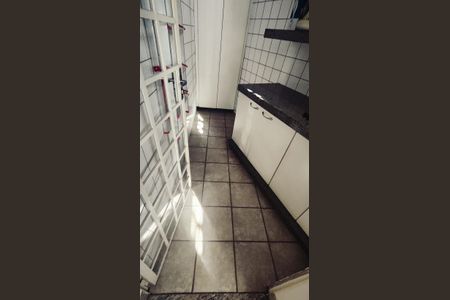 Casa à venda com 1850m², 2 quartos e 4 vagas Casa à venda com 1850m², 2 quartos e 4 vagasDespensa