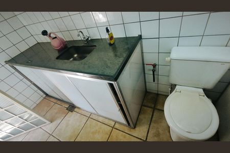 Casa à venda com 1850m², 2 quartos e 4 vagas Casa à venda com 1850m², 2 quartos e 4 vagasÁrea comum