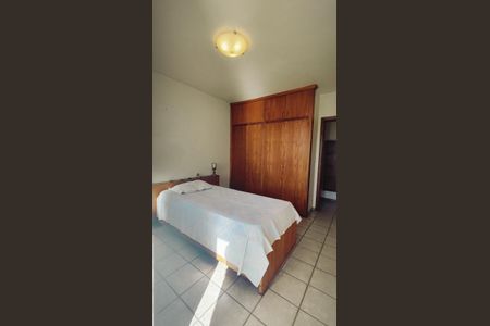 Casa à venda com 1850m², 2 quartos e 4 vagas Casa à venda com 1850m², 2 quartos e 4 vagasQuarto 2