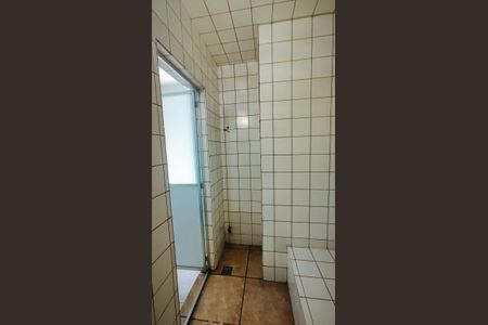 Casa à venda com 1850m², 2 quartos e 4 vagas Casa à venda com 1850m², 2 quartos e 4 vagasÁrea comum