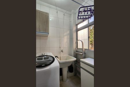 Apartamento à venda com 63m², 3 quartos e 1 vagaÁrea de Serviço 