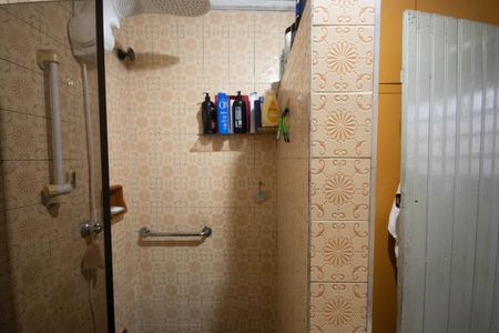 Casa para alugar com 178m², 4 quartos e 2 vagasBanheiro 1