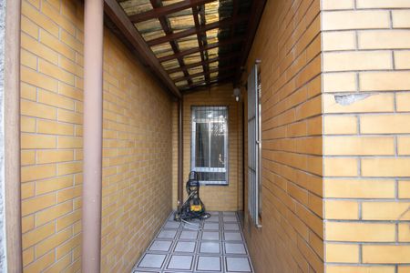 Casa para alugar com 178m², 4 quartos e 2 vagasEntrada