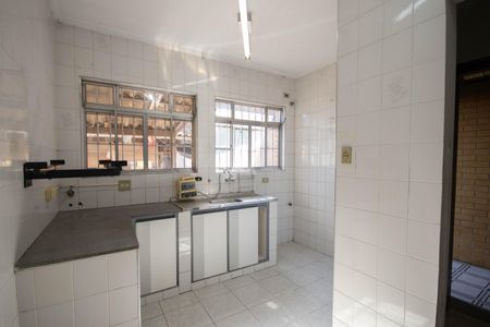 Casa para alugar com 178m², 4 quartos e 2 vagasCozinha