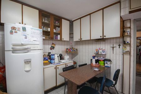 Casa para alugar com 178m², 4 quartos e 2 vagasCozinha