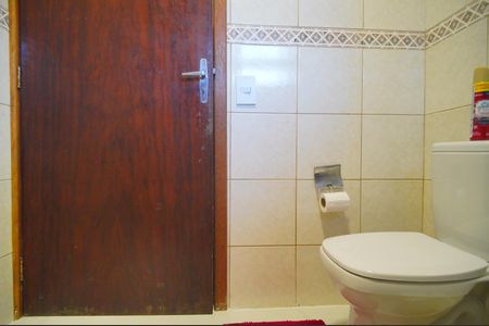 Casa à venda com 102m², 3 quartos e 3 vagasBanheiro