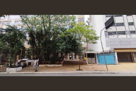 Apartamento à venda com 35m², 1 quarto e sem vaga Apartamento à venda com 35m², 1 quarto e sem vagaFachada 1