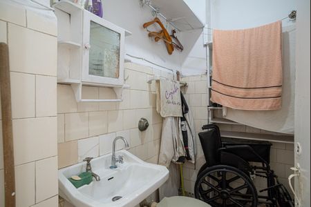Apartamento à venda com 35m², 1 quarto e sem vaga Apartamento à venda com 35m², 1 quarto e sem vagaBanheiro Social