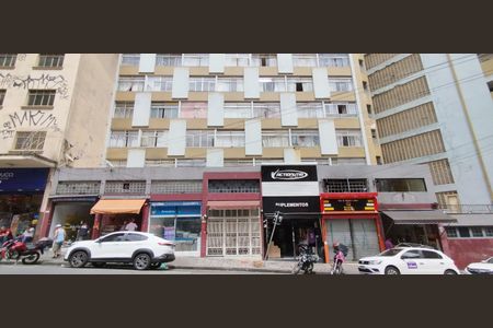 Apartamento à venda com 35m², 1 quarto e sem vaga Apartamento à venda com 35m², 1 quarto e sem vagaFachada 2