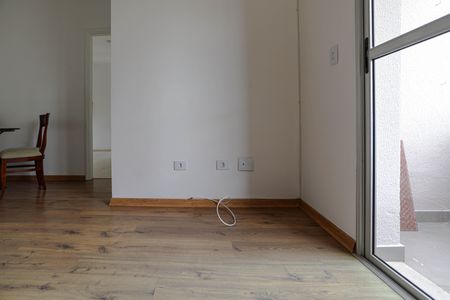 Apartamento para alugar com 75m², 2 quartos e 1 vagaSala