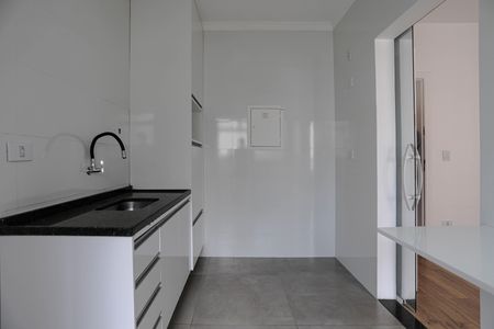 Apartamento para alugar com 75m², 2 quartos e 1 vagaCozinha