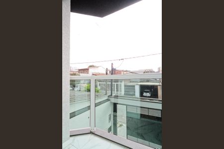 Casa à venda com 110m², 3 quartos e 2 vagas Casa à venda com 110m², 3 quartos e 2 vagasVaranda Suíte