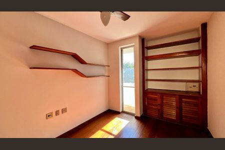 Apartamento à venda com 380m², 5 quartos e 3 vagasQuarto 1