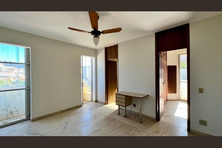 Apartamento à venda com 380m², 5 quartos e 3 vagasQuarto 2