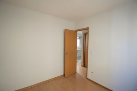 Quarto 1 de apartamento para alugar com 2 quartos, 42m² em Vila Lage, São Gonçalo