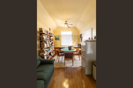 Casa à venda com 290m², 4 quartos e 3 vagasEdícula