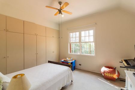 Casa à venda com 290m², 4 quartos e 3 vagasQuarto 3