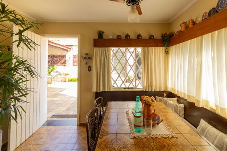 Casa à venda com 290m², 4 quartos e 3 vagasCopa