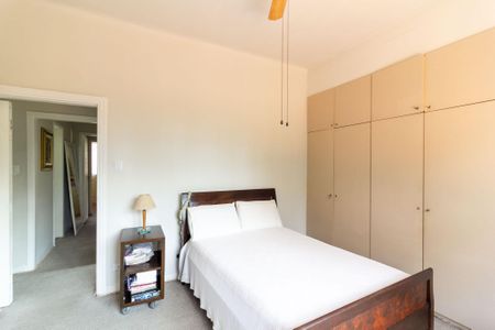 Casa à venda com 290m², 4 quartos e 3 vagasQuarto 3