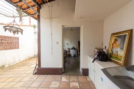 Casa à venda com 290m², 4 quartos e 3 vagasÁrea de Serviço