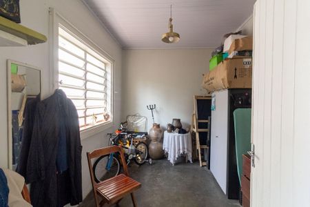 Casa à venda com 290m², 4 quartos e 3 vagasQuarto de Serviço